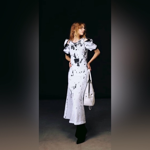 Julia Allert Dresses & Skirts - NEW Julia Allert $665 Reversible Black and White Women's Dress size Small